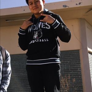 Meet your Posher, Adolfo